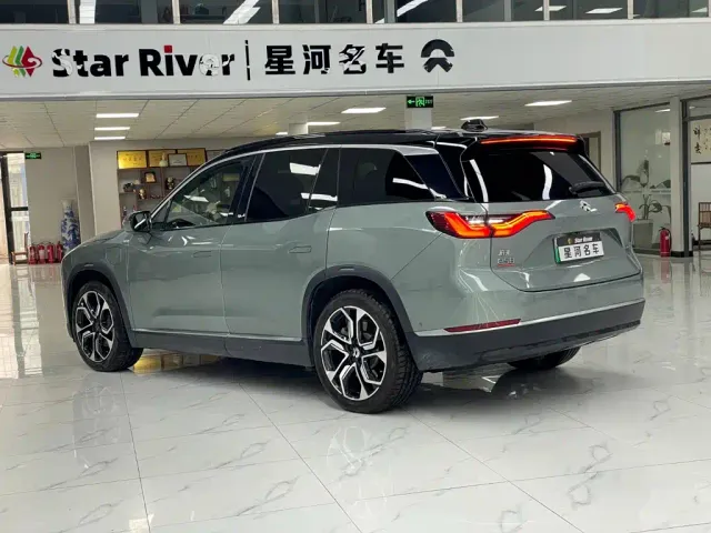 Nio ES8 — Фото автомобиля 5