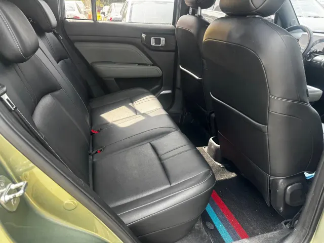 Baojun Yep Plus — Фото автомобиля 10