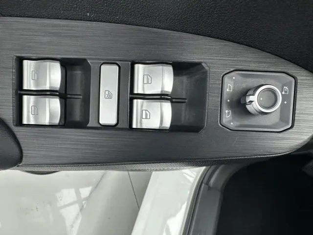 Haval Jolion — Фото автомобиля 10