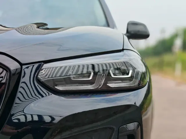BMW iX3 — Фото автомобиля 8
