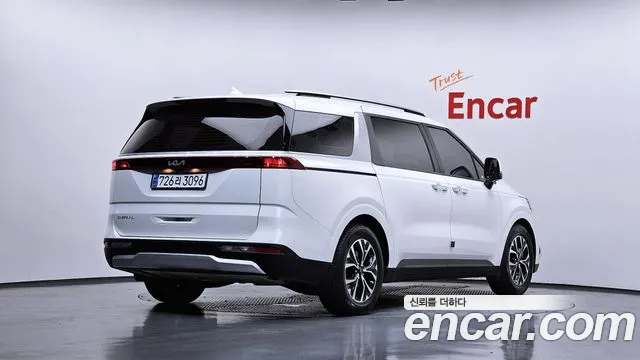 Kia Canival Carnival 4 поколение Бензин 11 мест Prestige — Фото автомобиля 2