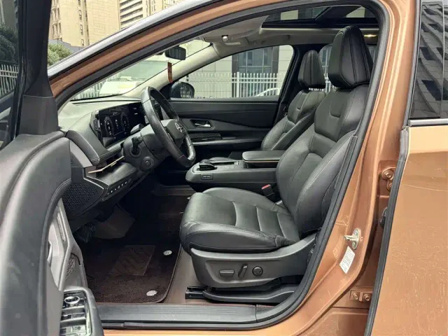 Nissan Ariya — Фото автомобиля 9