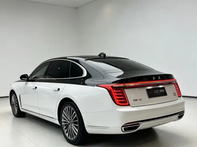 Hongqi H9 — Фото автомобиля 4