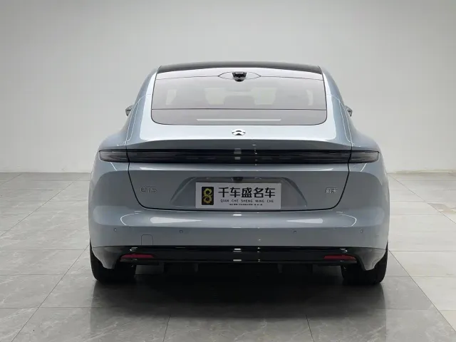 Nio ET5 — Фото автомобиля 5