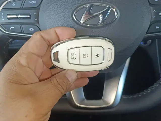 Hyundai Santa Fe — Фото автомобиля 8