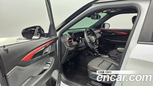 ChevroletGMDaewoo Trailblazer Новый Trailblazer 1.3 турбо 4WD — Фото автомобиля 10