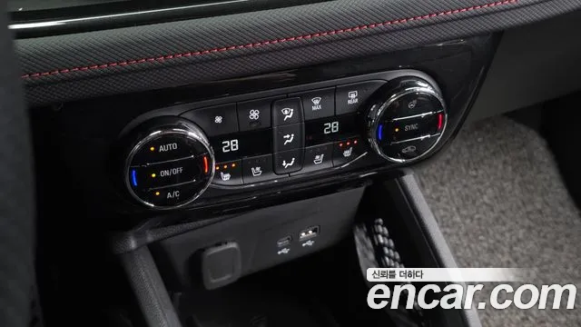 ChevroletGMDaewoo Trailblazer Новый Trailblazer 1.3 Turbo 2WD — Фото автомобиля 17