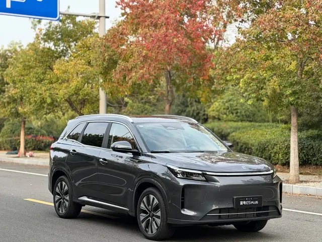Landian E5 PLUS — Фото автомобиля 3