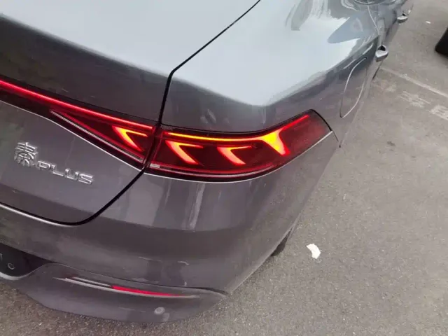 BYD Qin PLUS — Фото автомобиля 7