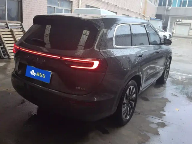 Aito M7 — Фото автомобиля 3