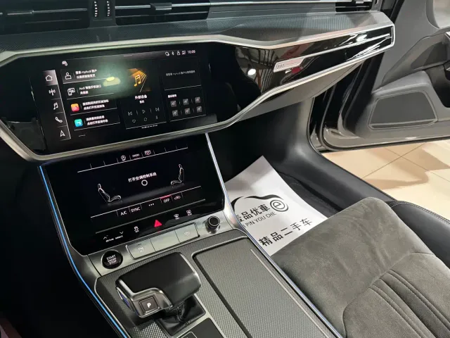 Audi A6L — Фото автомобиля 19