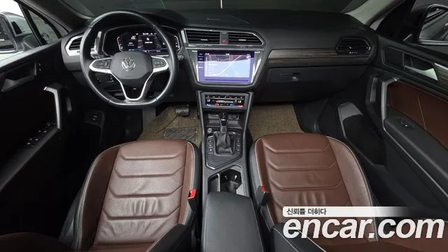 Volkswagen Tiguan — Фото автомобиля 7