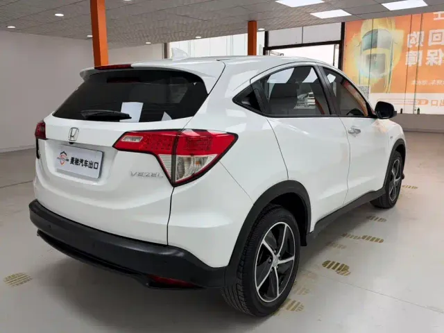 Honda Vezel — Фото автомобиля 5