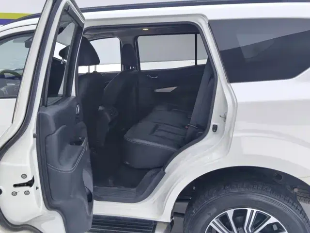 Nissan Terra — Фото автомобиля 11