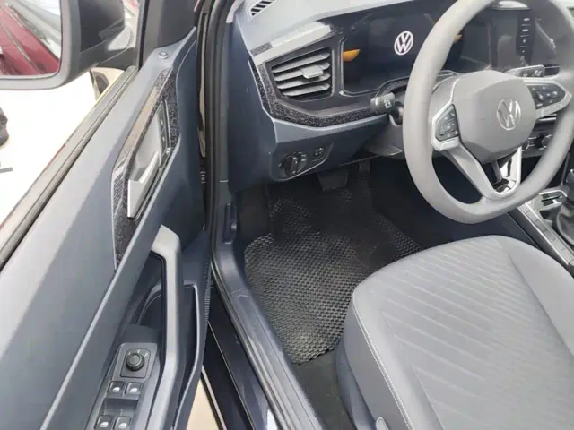 Volkswagen Lavida — Фото автомобиля 15