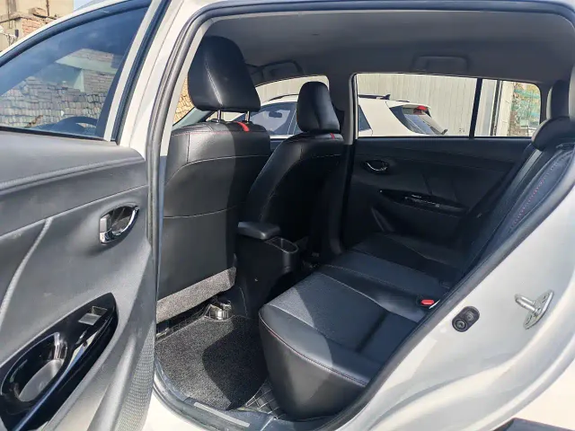 Toyota YARiS L Zhi Xuan — Фото автомобиля 5