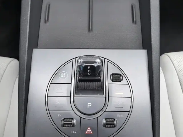 BYD Seal 06 — Фото автомобиля 13