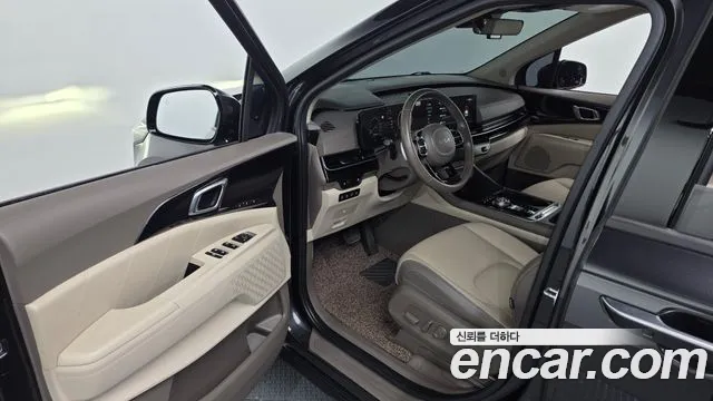 Kia Carnival 4th Gen — Фото автомобиля 10