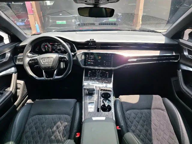 Audi A6L — Фото автомобиля 8