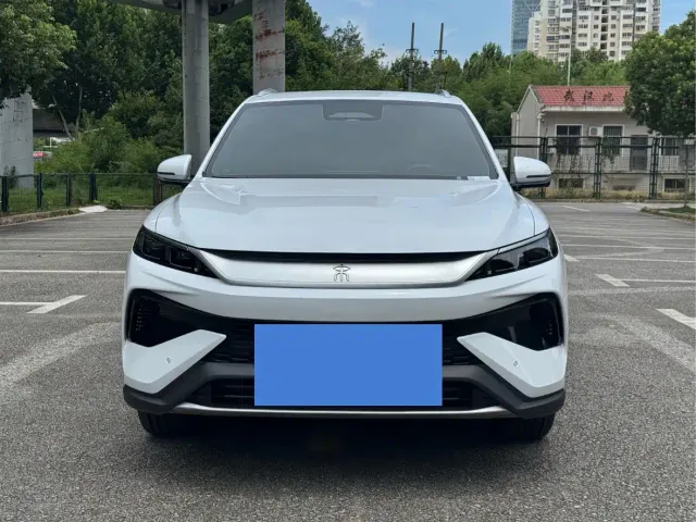 BYD Song Pro — Фото автомобиля 2
