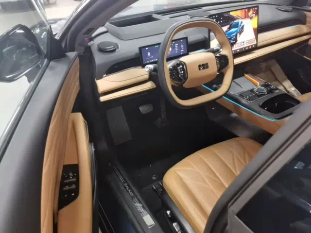 Geely Galaxy Xingyao 8 — Фото автомобиля 15