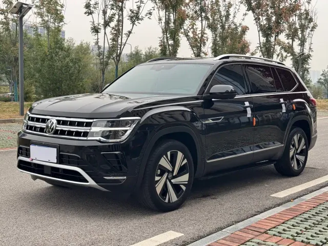 Фотография автомобиля — Volkswagen Teramont