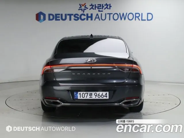 Hyundai Grandeur New — Фото автомобиля 4