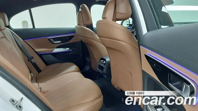 Mercedes-Benz E-Class W214 — Фото автомобиля 10