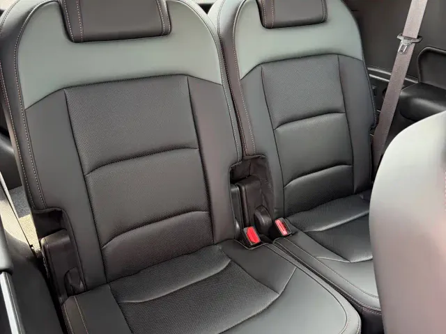 Geely Haoyue L — Фото автомобиля 13