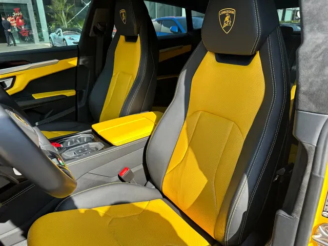 Lamborghini Urus — Фото автомобиля 7