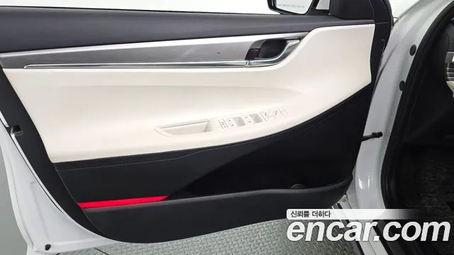 Hyundai Grandeur Новый Grandeur IG — Фото автомобиля 20