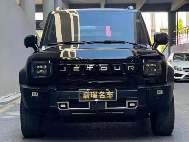 Jetour T2 — Фото автомобиля 2