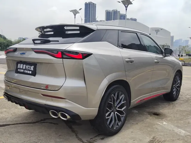 Changan Z6 — Фото автомобиля 7