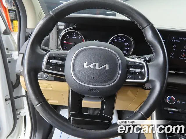 Kia Carnival 4th Gen — Фото автомобиля 8