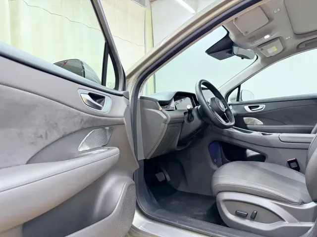 Shangjie SUV — Фото автомобиля 16