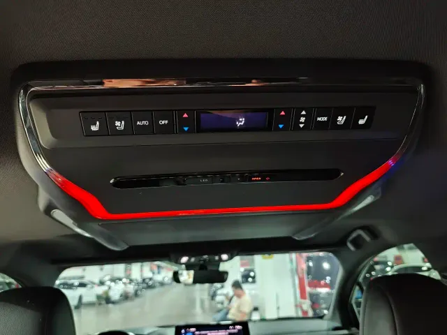Toyota Sienna — Фото автомобиля 17