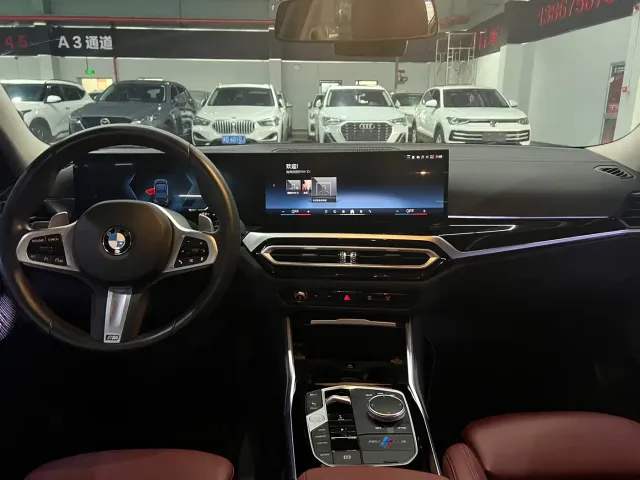 BMW 3 Series — Фото автомобиля 11