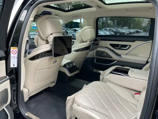 Mercedes-Benz Maybach S-Class — Фото автомобиля 13