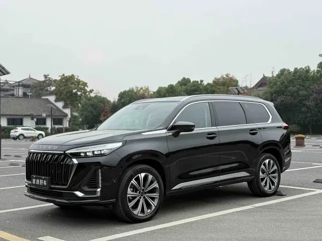 Exeed VX — Фото автомобиля 3
