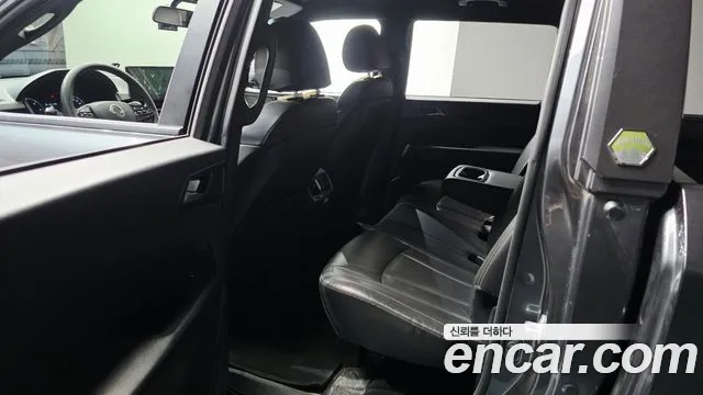 KG_Mobility_Ssangyong Rexton Новый Rexton Sport Дизель 2.2 4WD — Фото автомобиля 11