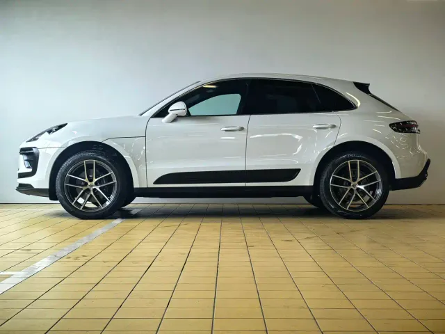 Porsche Macan — Фото автомобиля 4