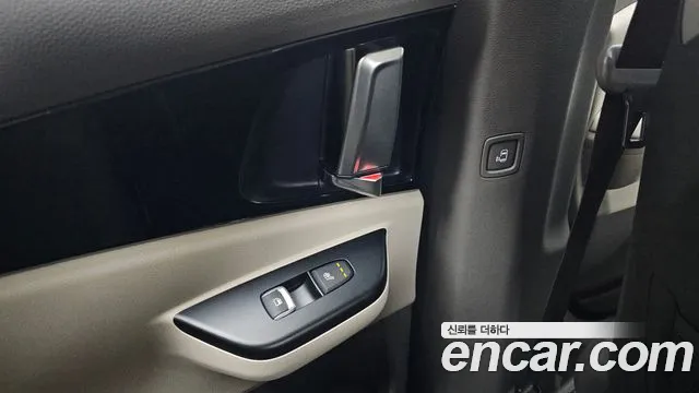 Kia Canival Carnival 4 поколение 9 мест Prestige — Фото автомобиля 18