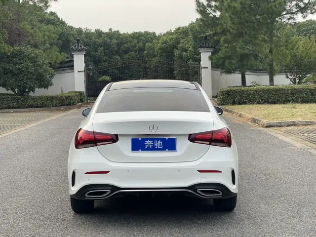 Mercedes-Benz A-Class — Фото автомобиля 16