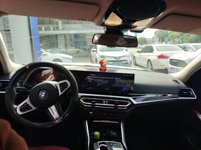 BMW i3 — Фото автомобиля 3