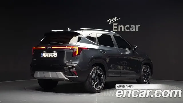 Kia Seltos — Фото автомобиля 2
