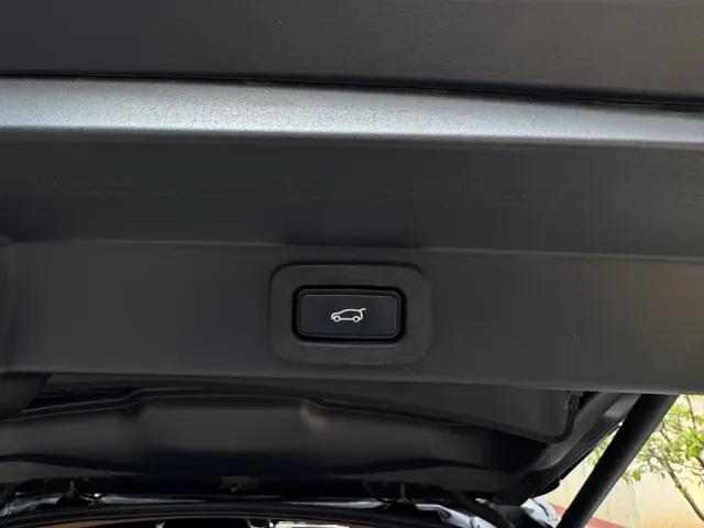 Land Rover Range Rover Sport — Фото автомобиля 26