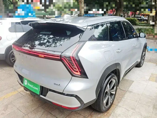 Geely Boyue L — Фото автомобиля 6