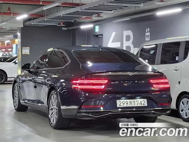 Genesis G80 RG3 — Фото автомобиля 2