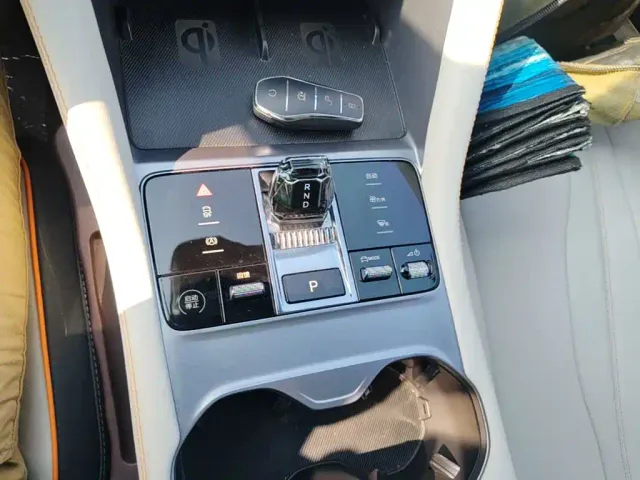 BYD Song PLUS — Фото автомобиля 13