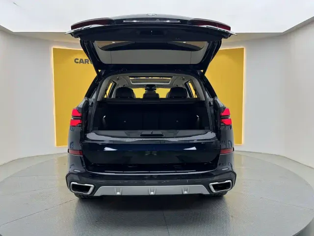 BMW X5 — Фото автомобиля 13